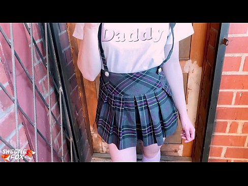❤️ Schoolgirl Sucks nws dick tob thiab fucks es tsis txhob ntawm chav kawm. Sluts ntawm peb Ib ❤