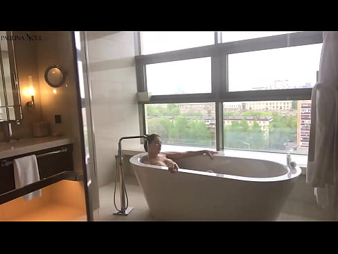 ❤️ Zoo heev babe Passionately jerking tawm nws pussy hauv chav dej Sluts ntawm peb Ib ❤
